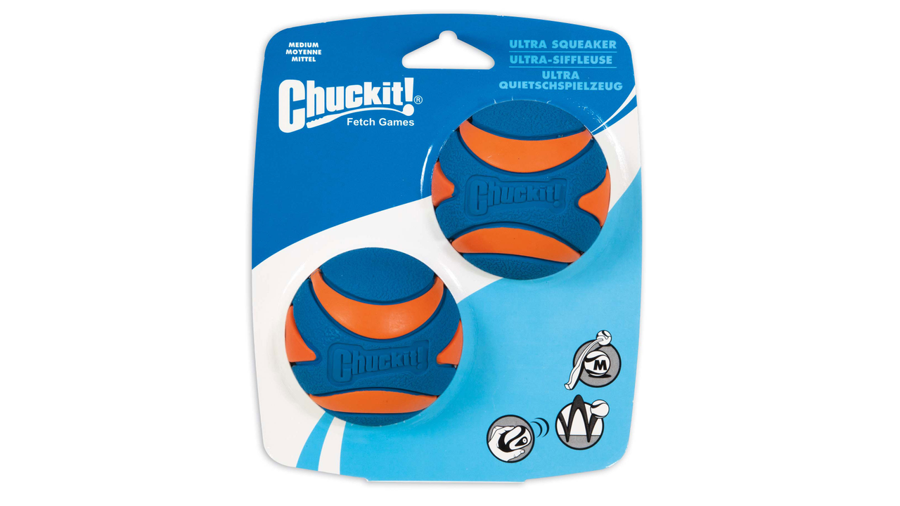 chuckit Toys Ultra Squeaker Ball Med 2pk