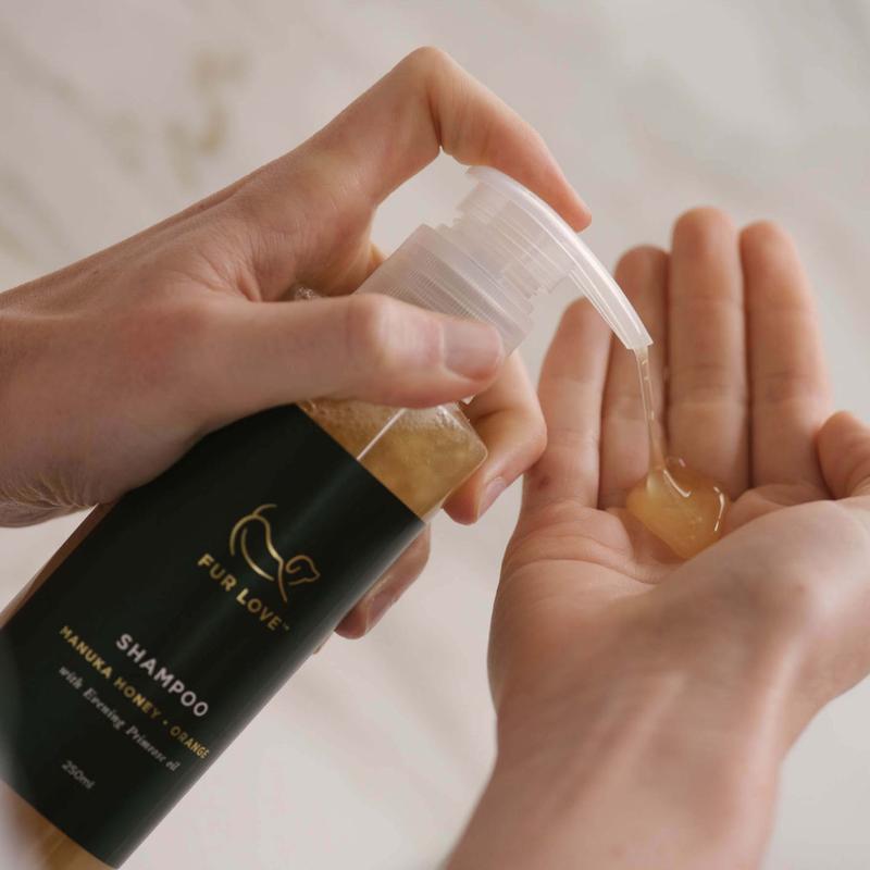 Fur Love Grooming Aids Fur Love Manuka Honey Shampoo 200 ml